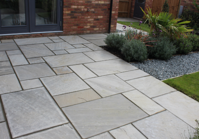 Talasey Classicstone 560 Series Grey Blend 15.84m² Paving Pack