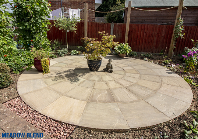 AWBS Meadow Blend & Coastal Mix Paving Circle