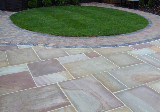 AWBS Coastal Mix Sandstone 15.22m² Paving Pack